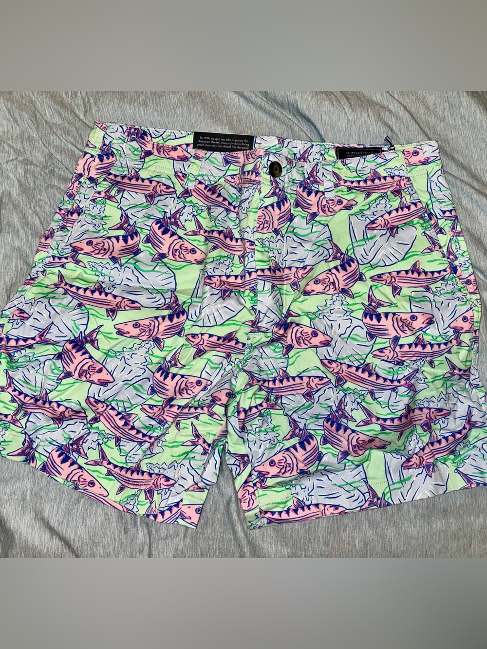 Vineyard Vines Men’s Shorts - Pink Fish on Light Green